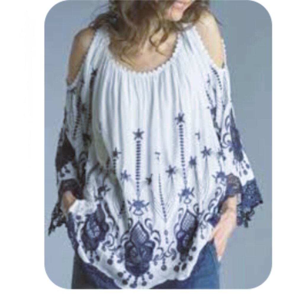 Le Marais | White Navy Rayon/Silk Blend Embroidered/Crochet‎ Top | SZ Medium